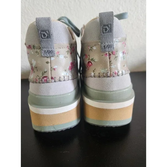 Decker X Labs Ko-Z Chukka Wedge Shoes WOMENS Size 10 - Picture 5 of 9